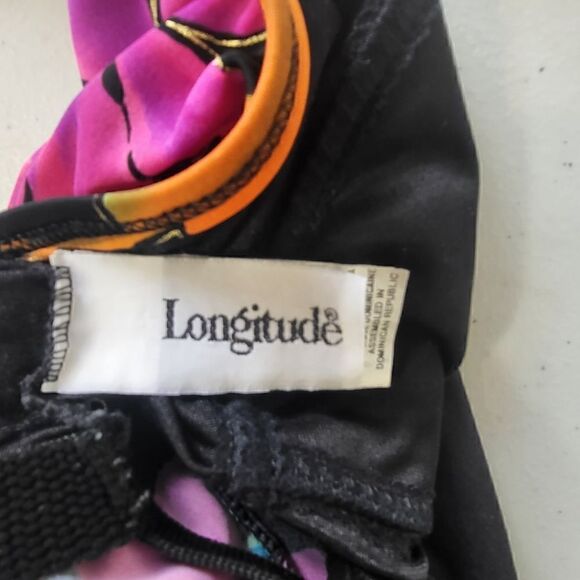 Plus Size Longitude One Piece Black Flowered Swimsuit - Picture 3 of 8